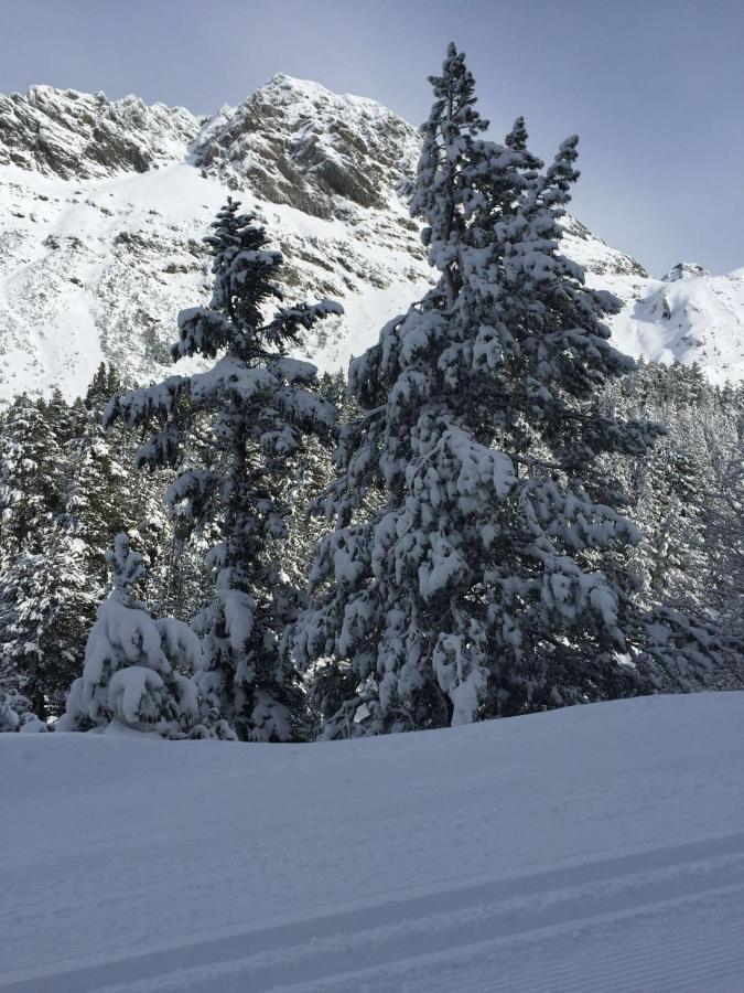 Bpirineos-Escaleta Leilighet Benasque Eksteriør bilde